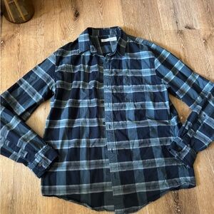 Outerknown Men's Blue Black Button Down Plaid Shirt Size M/L